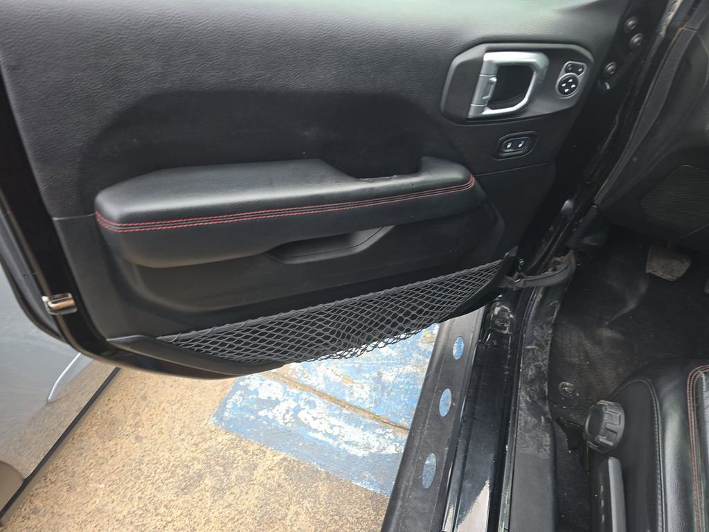 Used 2019 Jeep Wrangler Unlimited Rubicon image 10