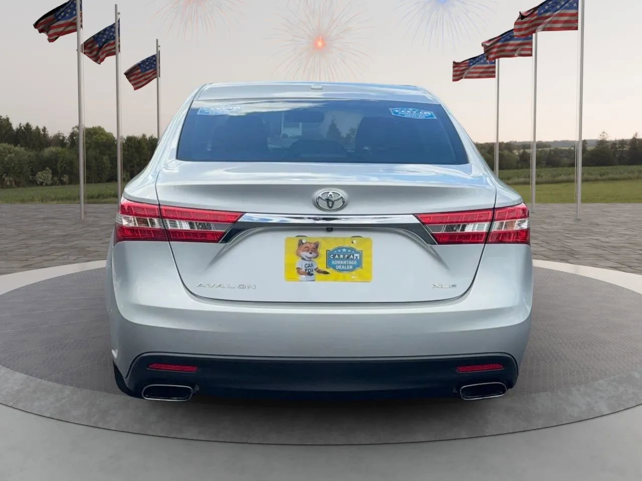 Used 2013 Toyota Avalon XLE Touring FWD image 5