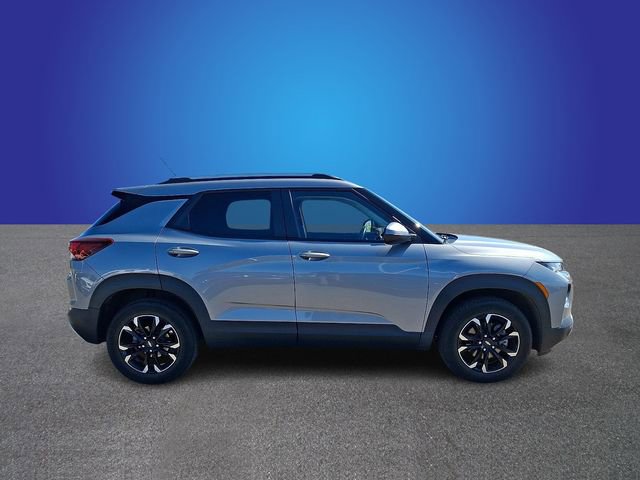 Used 2023 Chevrolet TrailBlazer LT w/ Sun and Liftgate Package AWD/4WD image 4