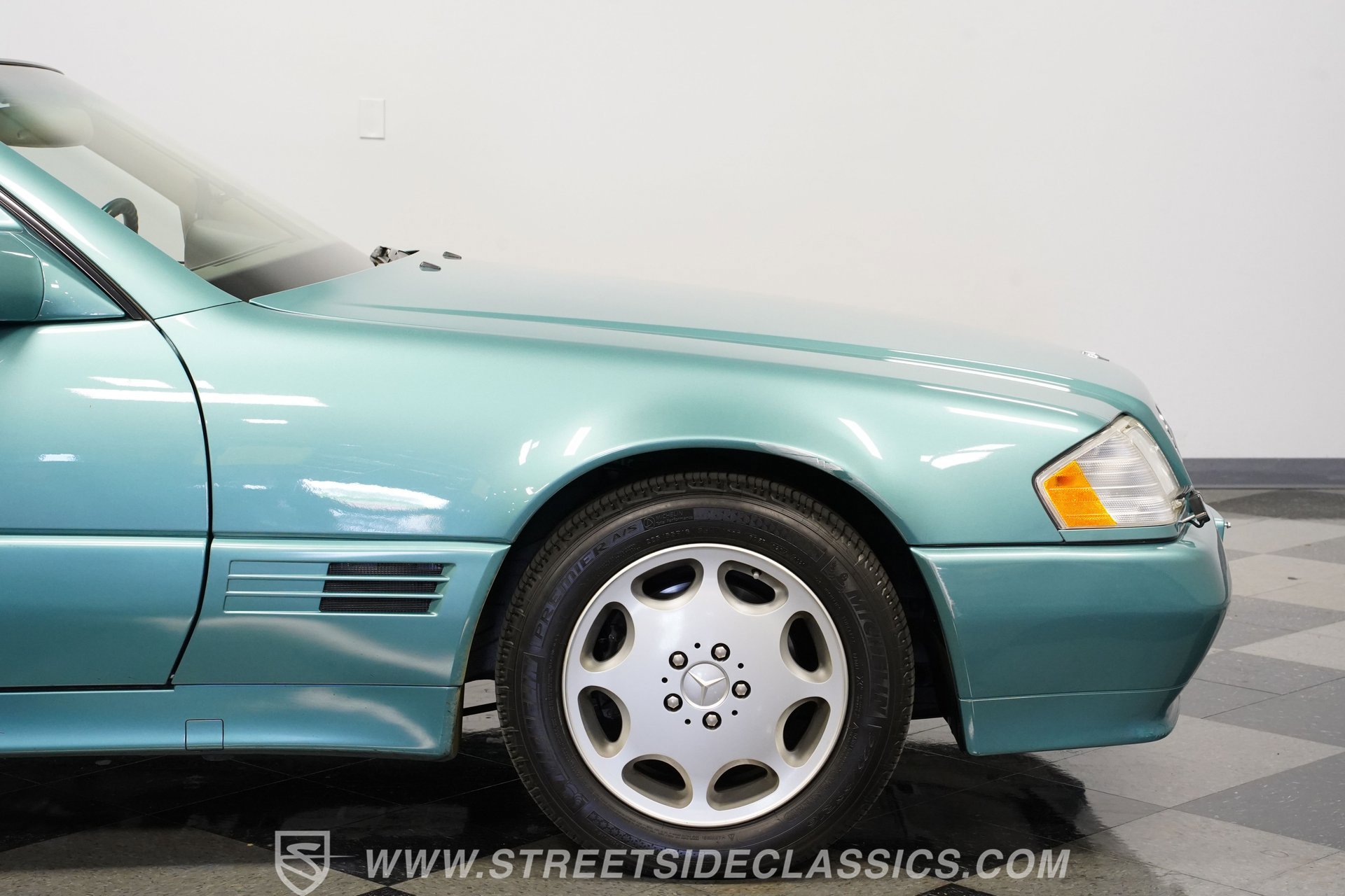 Used 1995 Mercedes-Benz SL 320 image 31