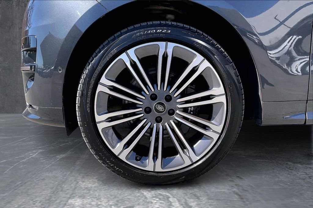 Used 2024 Land Rover Range Rover Sport Dynamic SE image 34