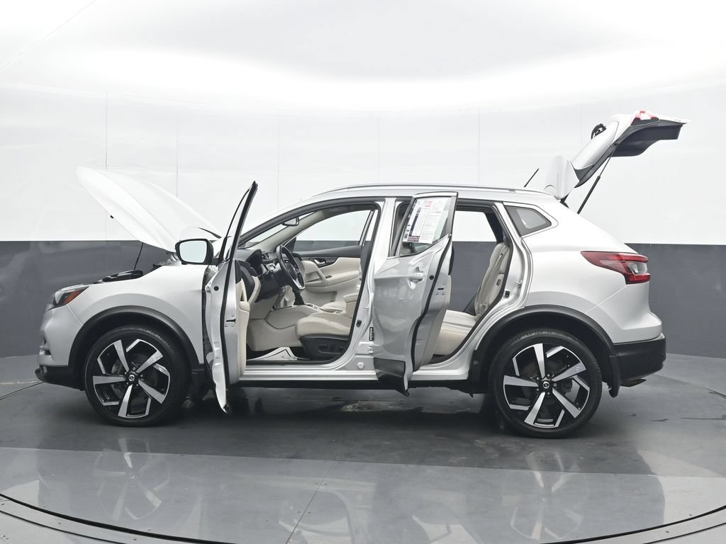 Used 2021 Nissan Rogue Sport SL w/ Premium Package AWD/4WD image 37