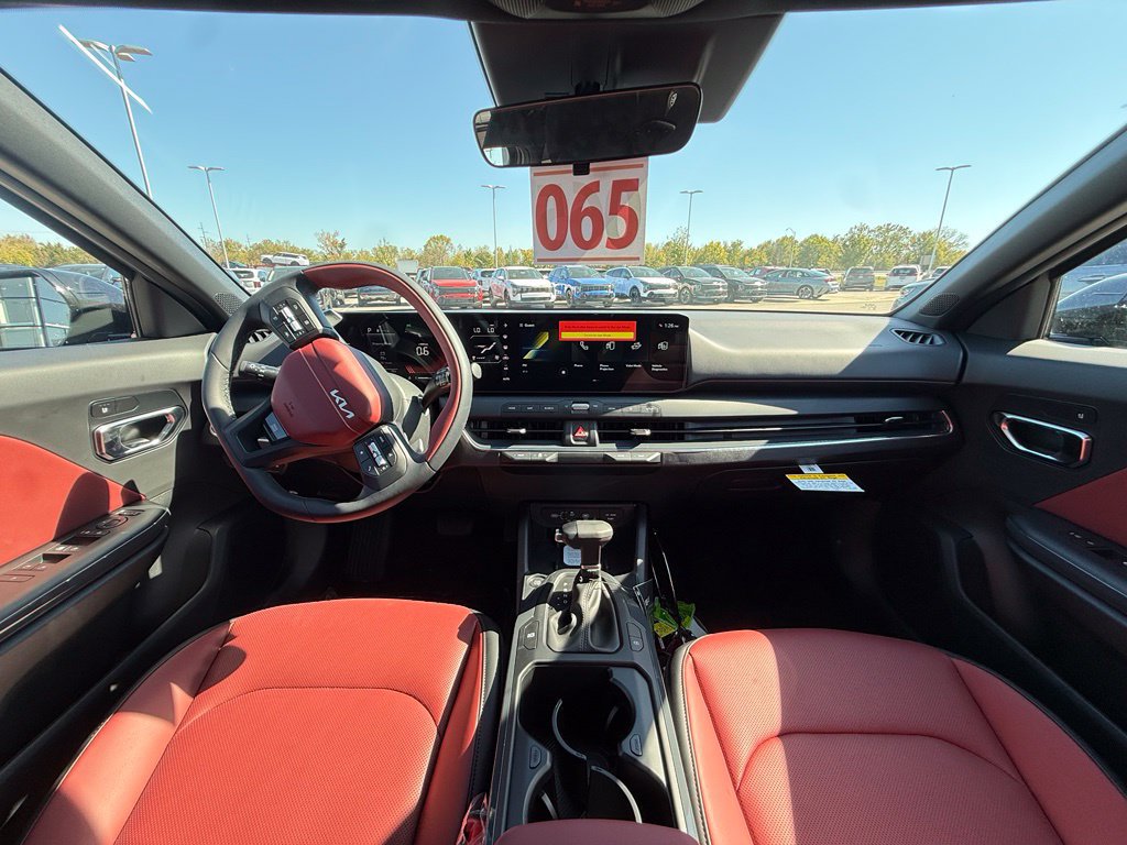 New 2026 Kia K4 GT-Line FWD image 27