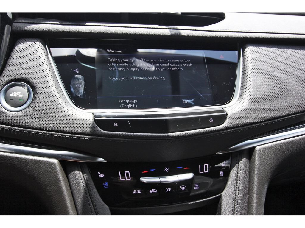 New 2026 Cadillac XT5 Sportv w/ LPO, Onyx Lite Package AWD/4WD image 16