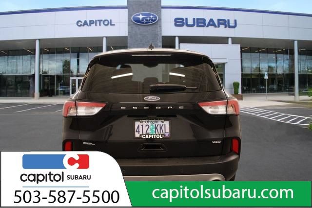 Used 2022 Ford Escape SEL w/ Technology Package FWD image 5