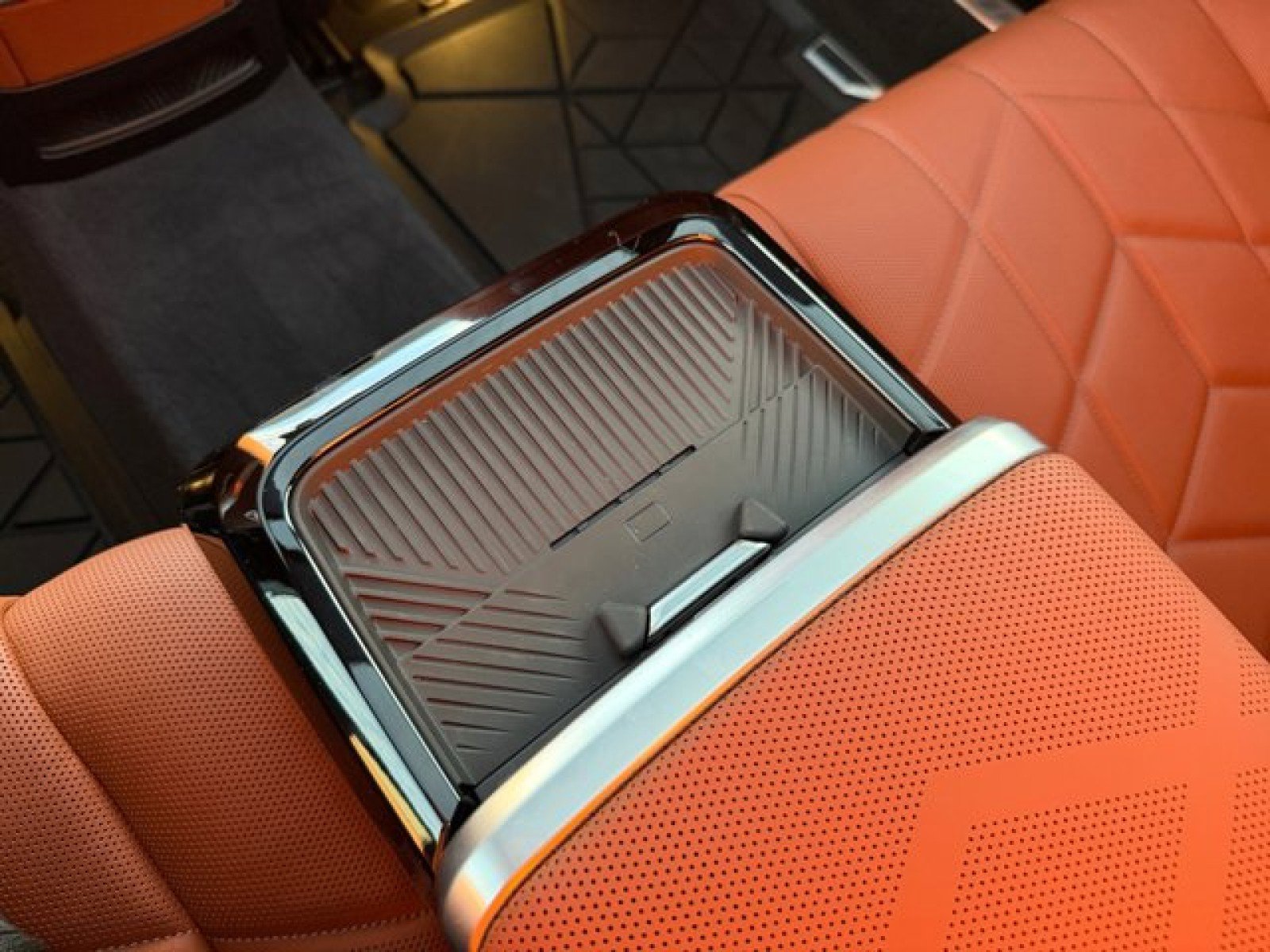 Used 2023 BMW i7 xDrive60 w/ Executive Package 2 image 27