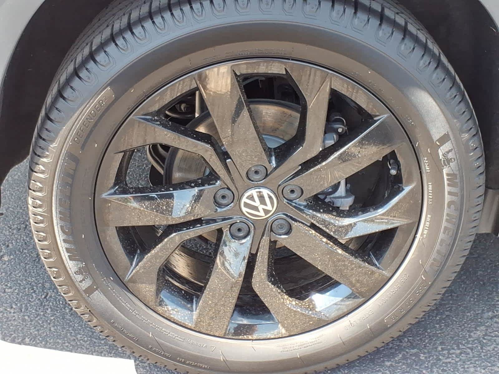 Used 2022 Volkswagen Taos SE AWD/4WD image 10