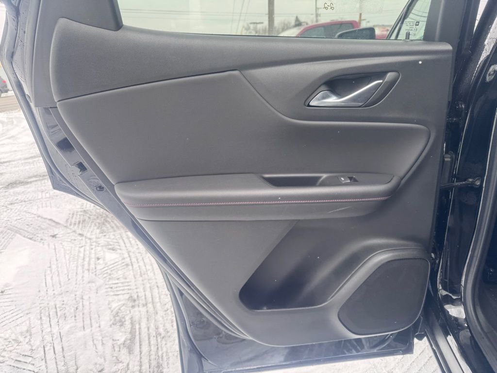 Used 2025 Chevrolet Blazer RS image 26