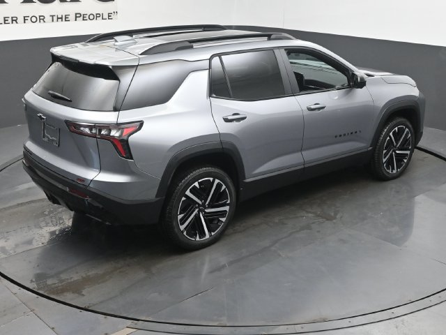New 2027 Chevrolet Equinox RS w/ Safety and Technology Package AWD/4WD image 18