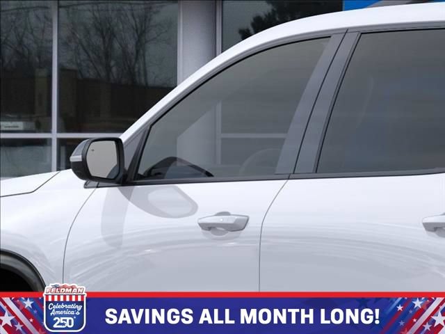 New 2026 Chevrolet Traverse RS w/ LPO, Floor Liner Package AWD/4WD image 12