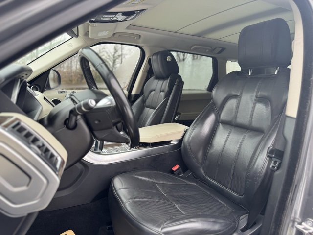 Used 2015 Land Rover Range Rover Sport HSE image 11