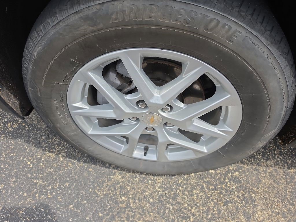 Certified 2023 Chevrolet Equinox LT AWD/4WD image 11