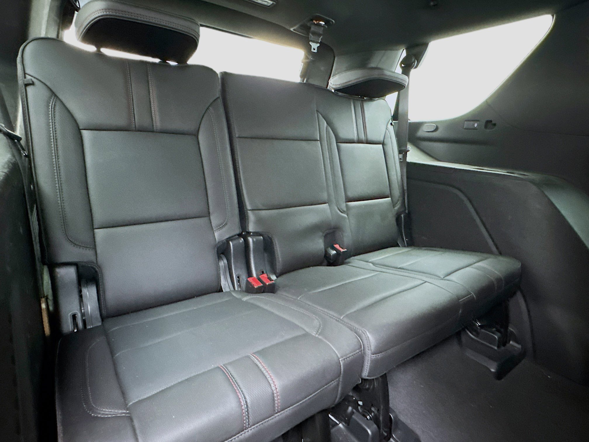 Used 2021 Chevrolet Tahoe RST AWD/4WD image 18