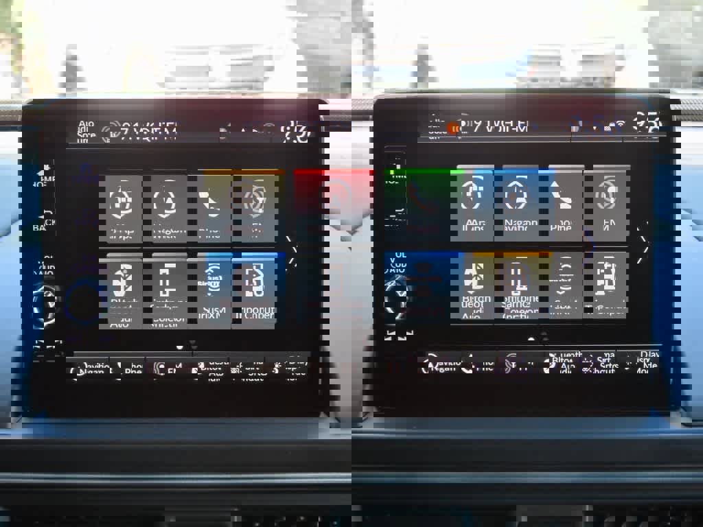 New 2025 Honda Pilot Touring image 21