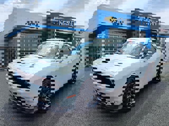 Used 2023 Dodge Challenger R/T Scat Pack w/ Plus Package image 4