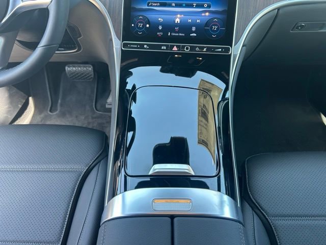 Used 2025 Mercedes-Benz GLC 300 image 24