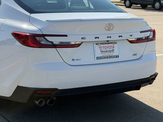 Certified 2025 Toyota Camry SE FWD image 6