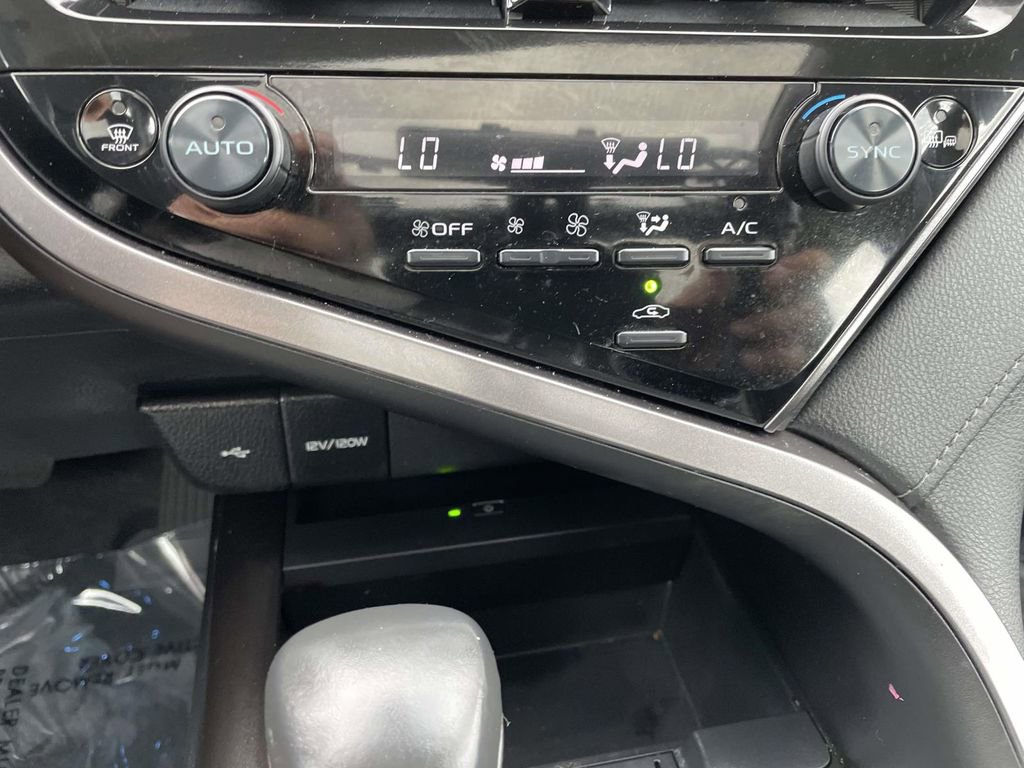Used 2024 Toyota Camry XLE w/ Cold Weather Package image 41