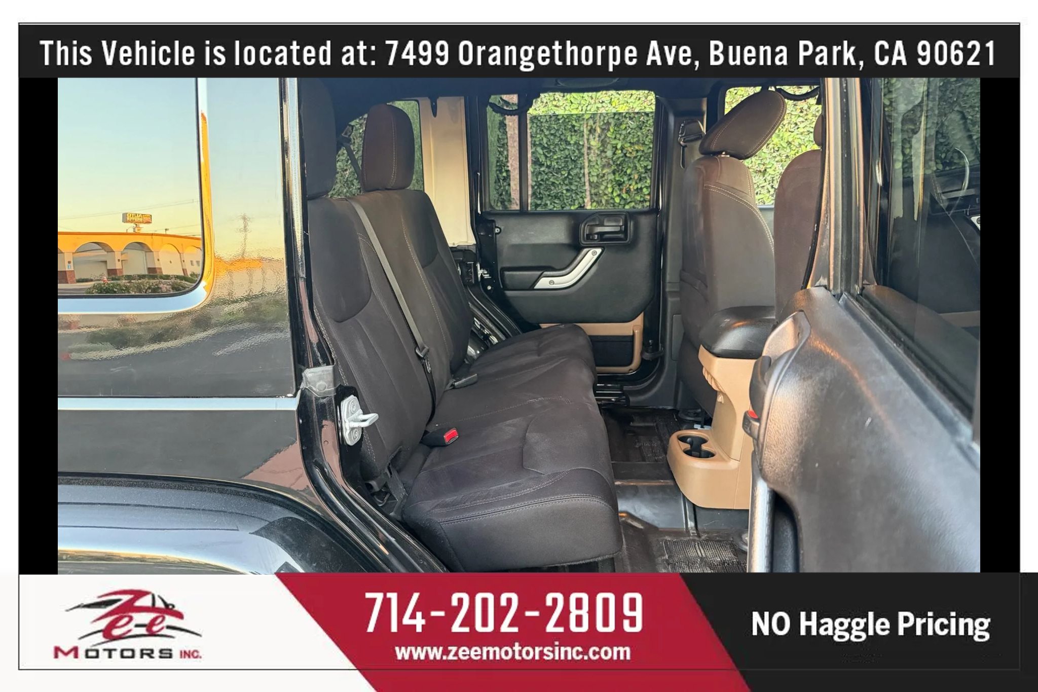 Used 2013 Jeep Wrangler Unlimited Sahara w/ Connectivity Group image 21