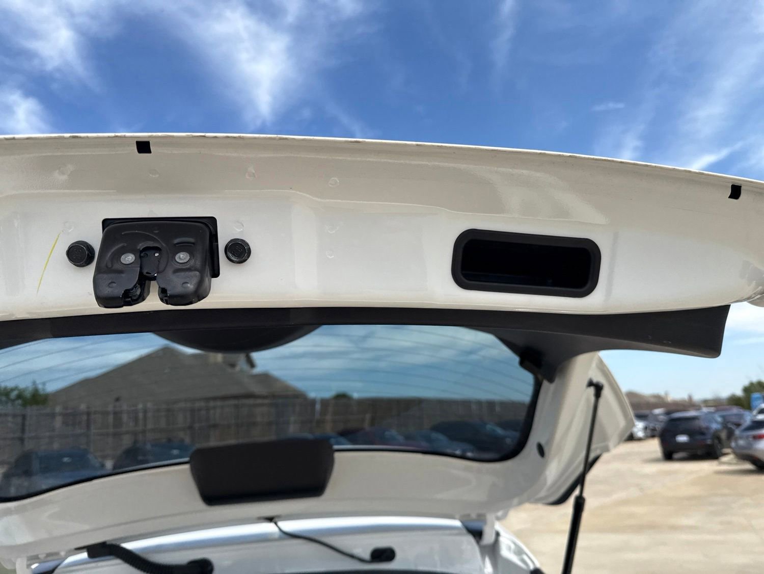 Used 2024 Nissan Kicks SV FWD image 27