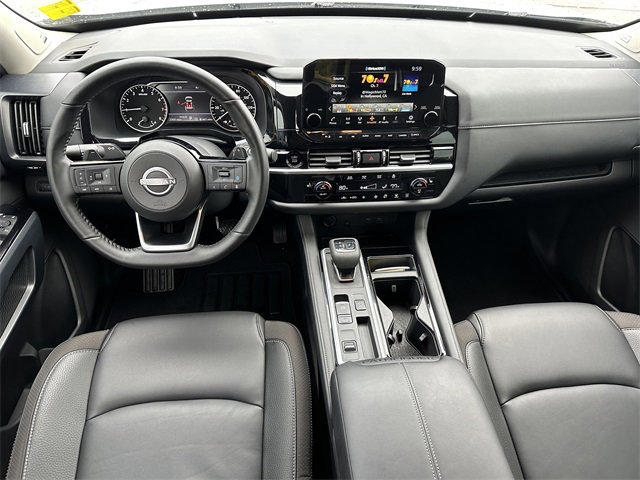 Certified 2025 Nissan Pathfinder SL w/ SL Premium Package image 24