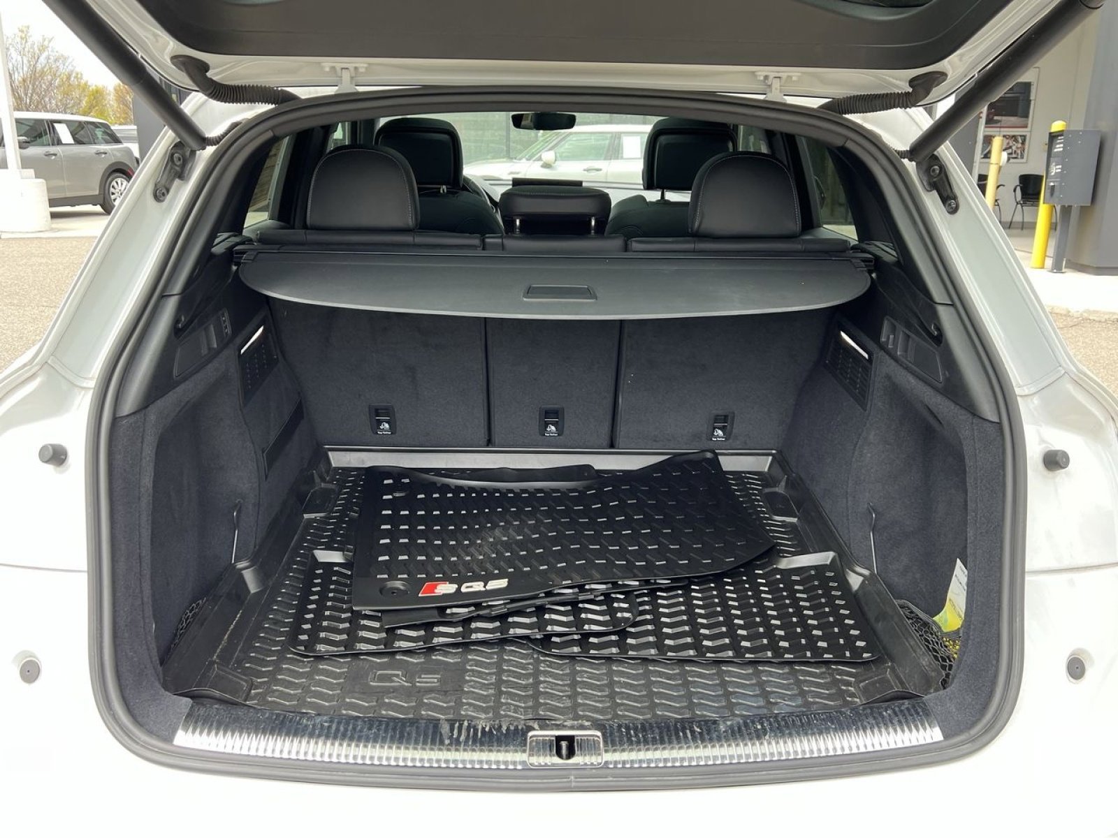 Used 2021 Audi SQ5 Prestige image 24