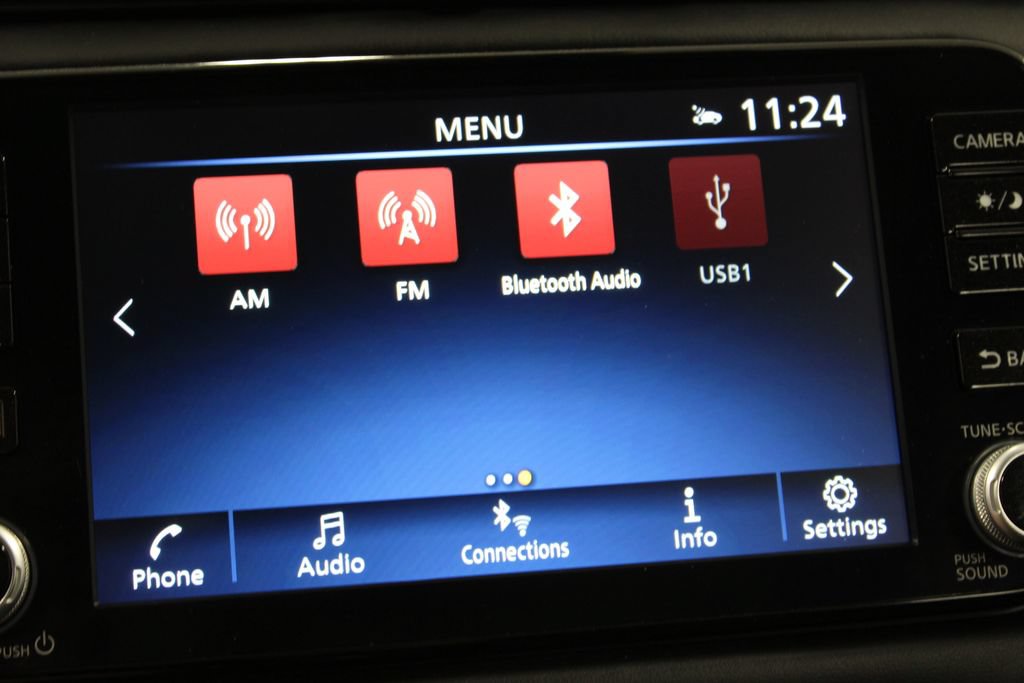Used 2024 Nissan Versa SR FWD image 44