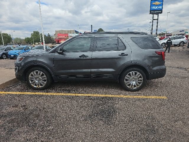 Used 2016 Ford Explorer Sport w/ Equipment Group 401A AWD/4WD image 8