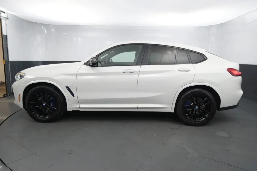 Used 2021 BMW X4 M40i w/ Premium Package AWD/4WD image 2