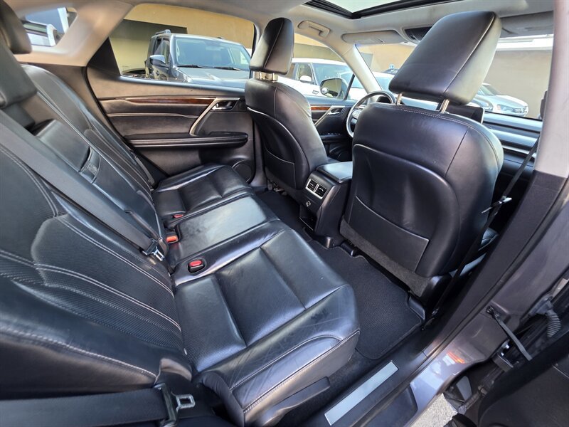 Used 2017 Lexus RX 350 FWD w/ Premium Package image 16