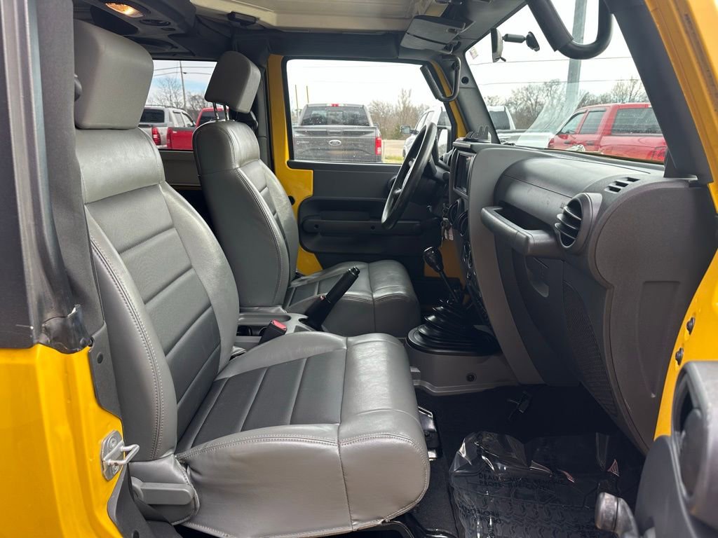 Used 2009 Jeep Wrangler X image 20