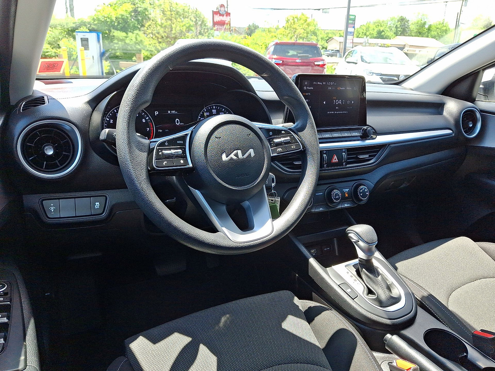 Used 2022 Kia Forte LXS image 10