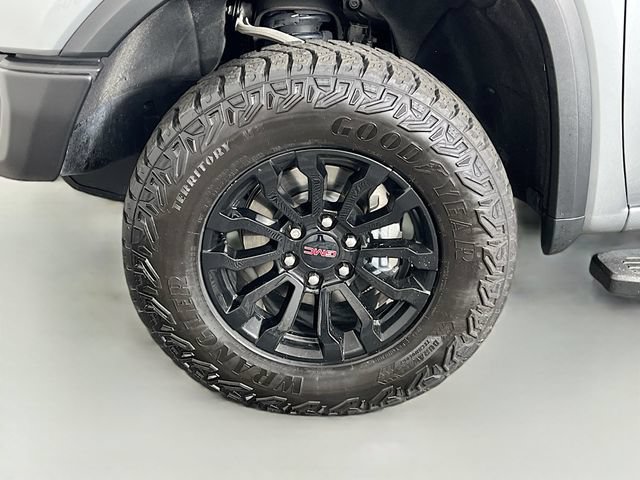 Used 2023 GMC Sierra 1500 AT4X AWD/4WD image 30