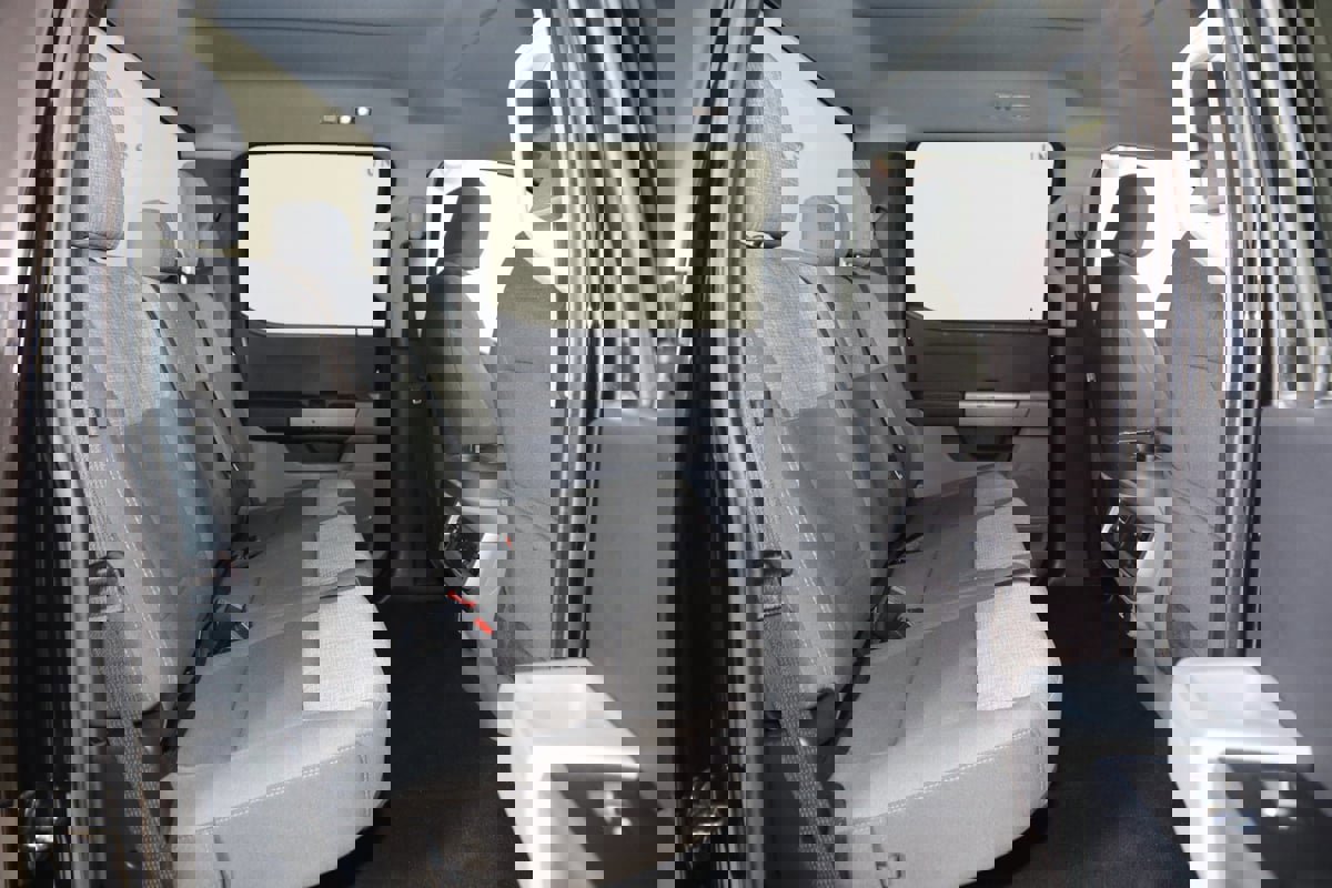 Used 2023 Ford F450 XLT w/ FX4 Off-Road Package image 12