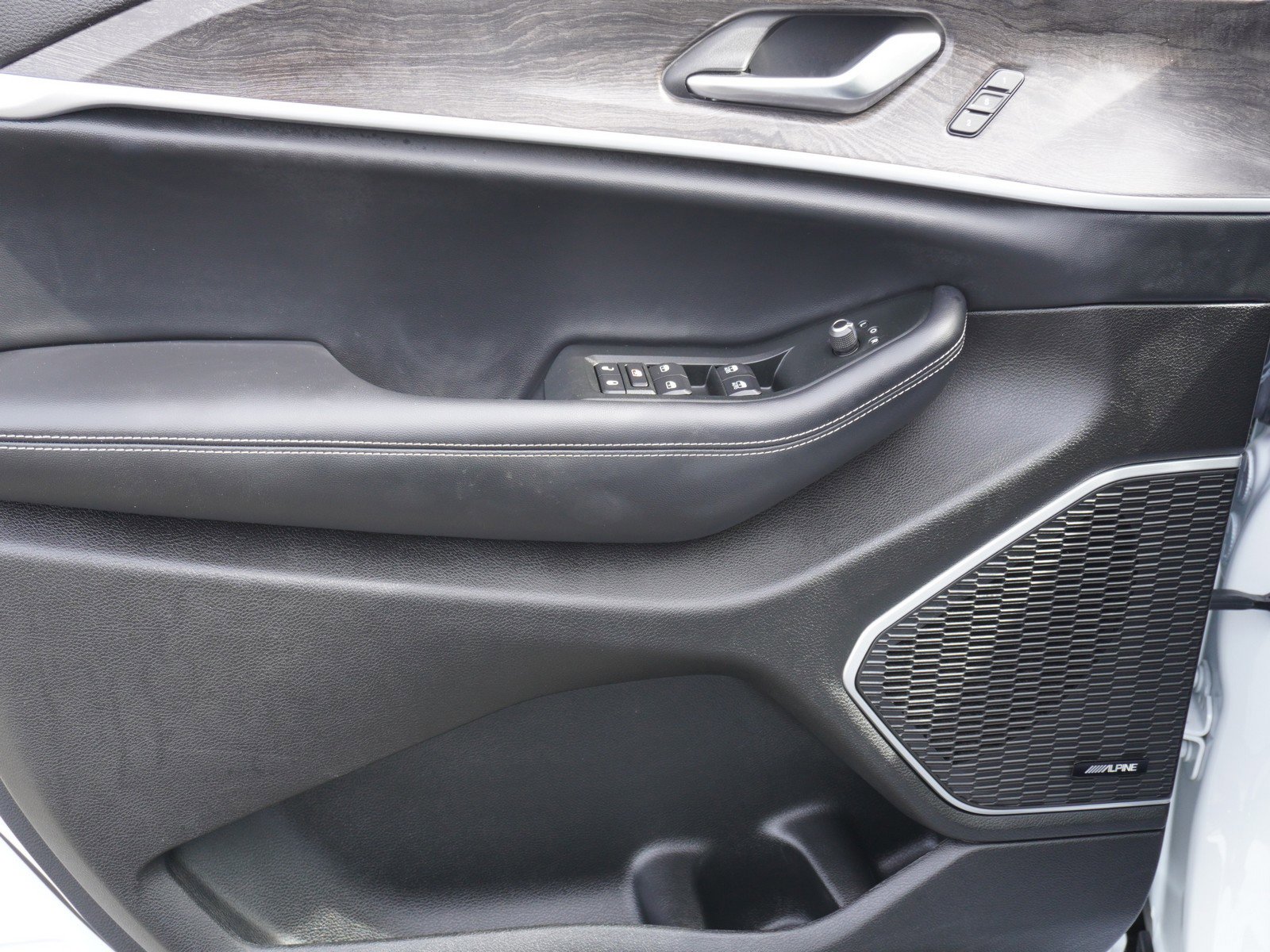 Used 2021 Jeep Grand Cherokee L Limited image 21