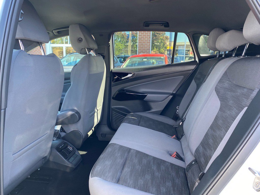 Certified 2022 Volkswagen ID.4 Pro image 21