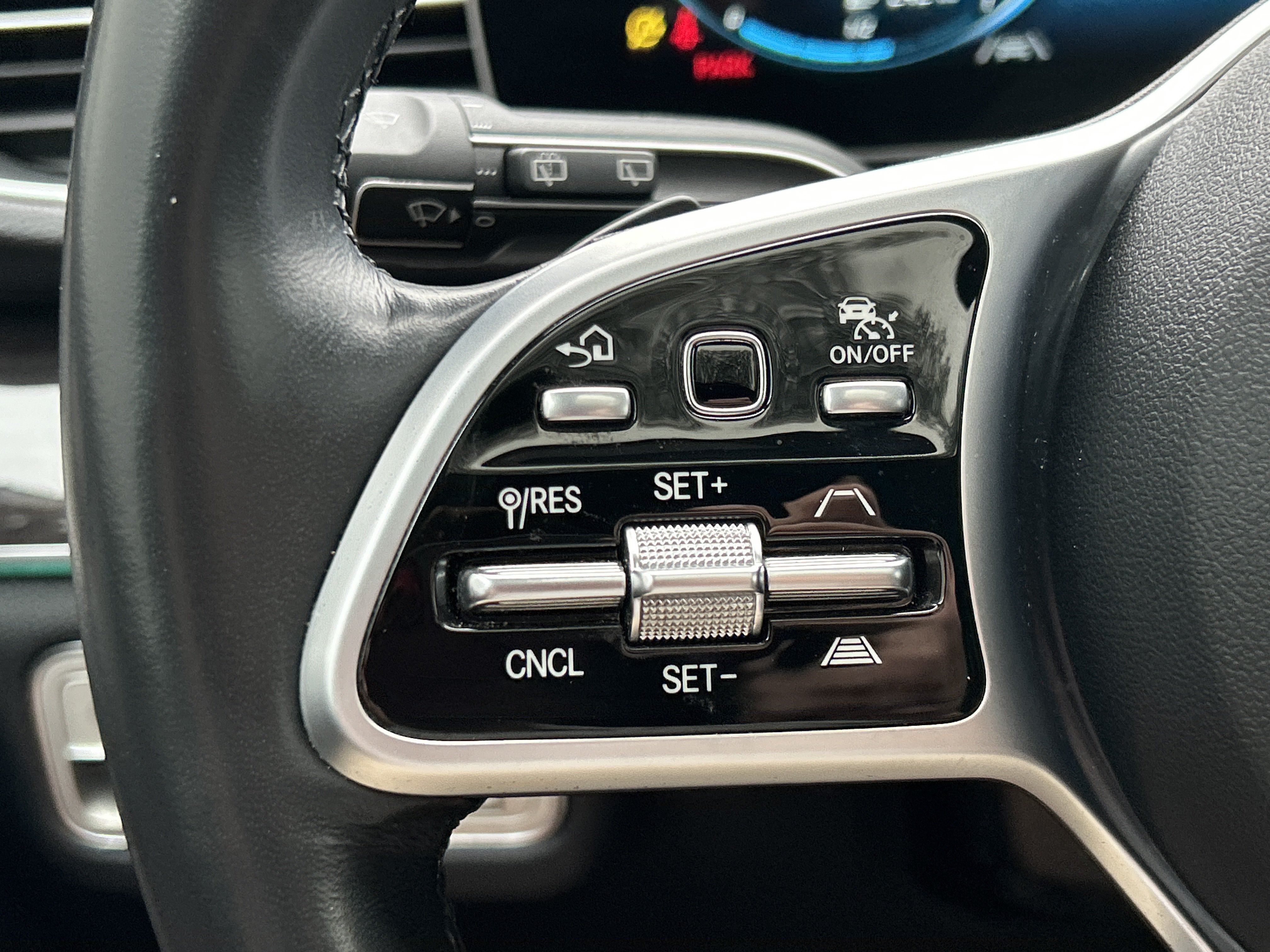 Certified 2021 Mercedes-Benz GLE 350 image 27