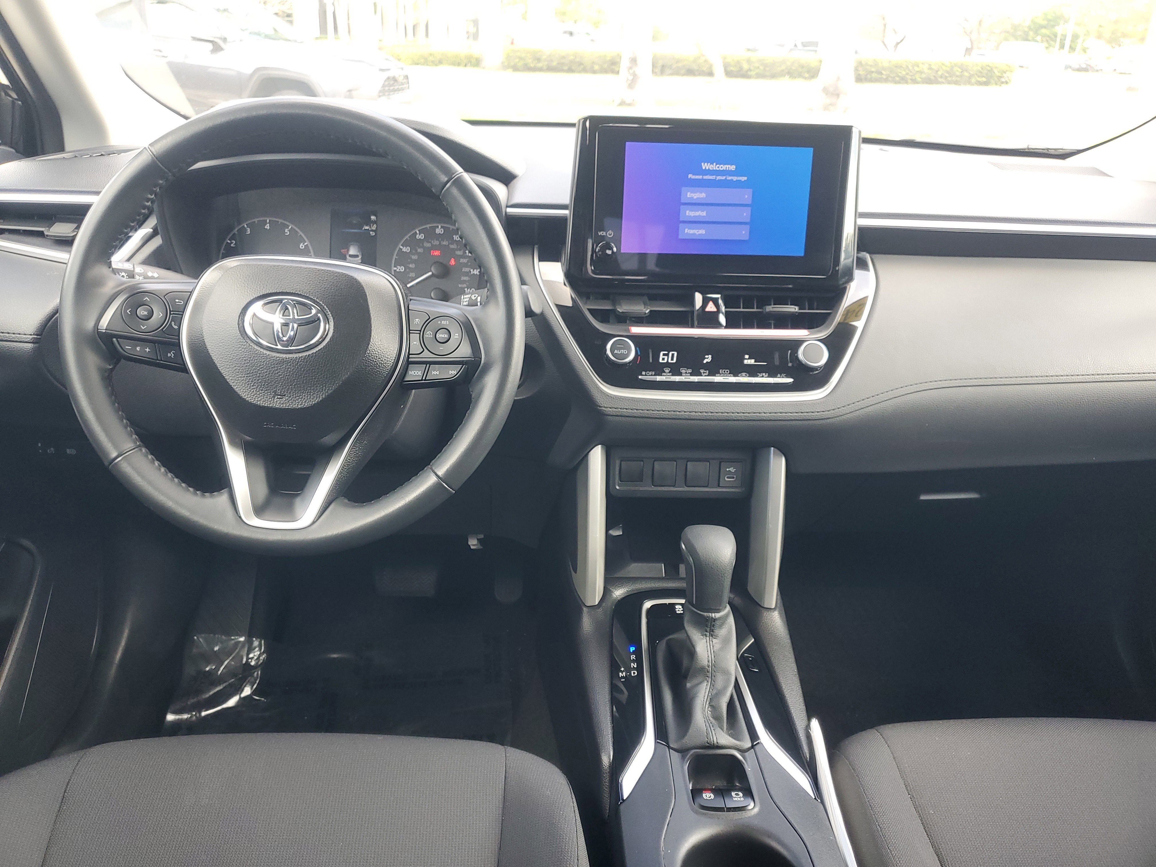 Certified 2024 Toyota Corolla Cross LE FWD image 10