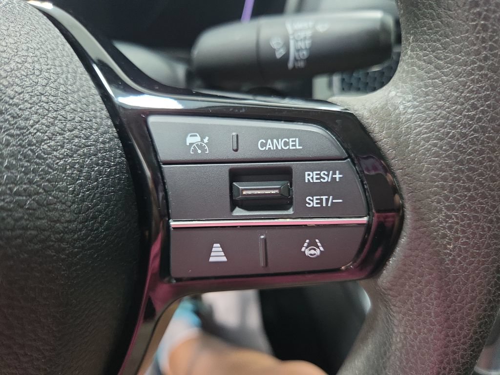 Used 2025 Honda Civic LX image 31
