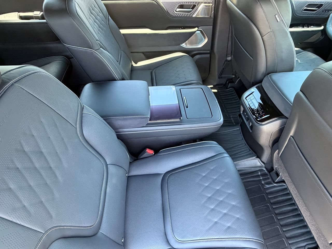 New 2027 INFINITI QX80 Autograph AWD/4WD image 13