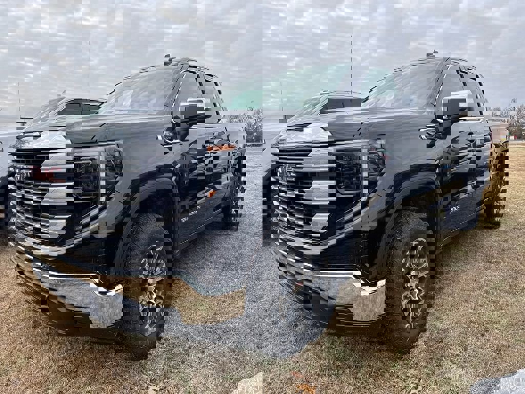 New 2026 GMC Sierra 1500 SLE