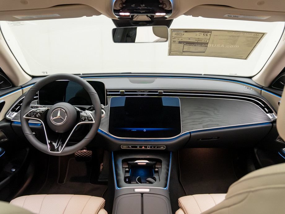 New 2026 Mercedes-Benz E 350 4MATIC Sedan image 10
