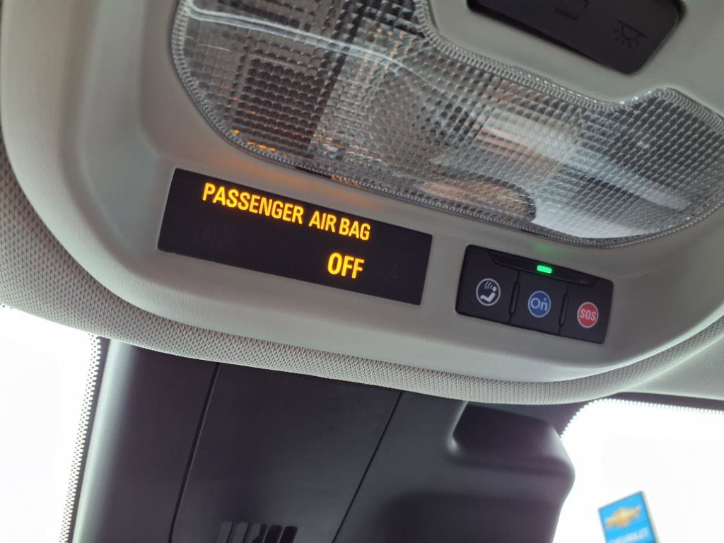 Used 2025 Chevrolet Trax LS w/ LS Convenience Package image 17
