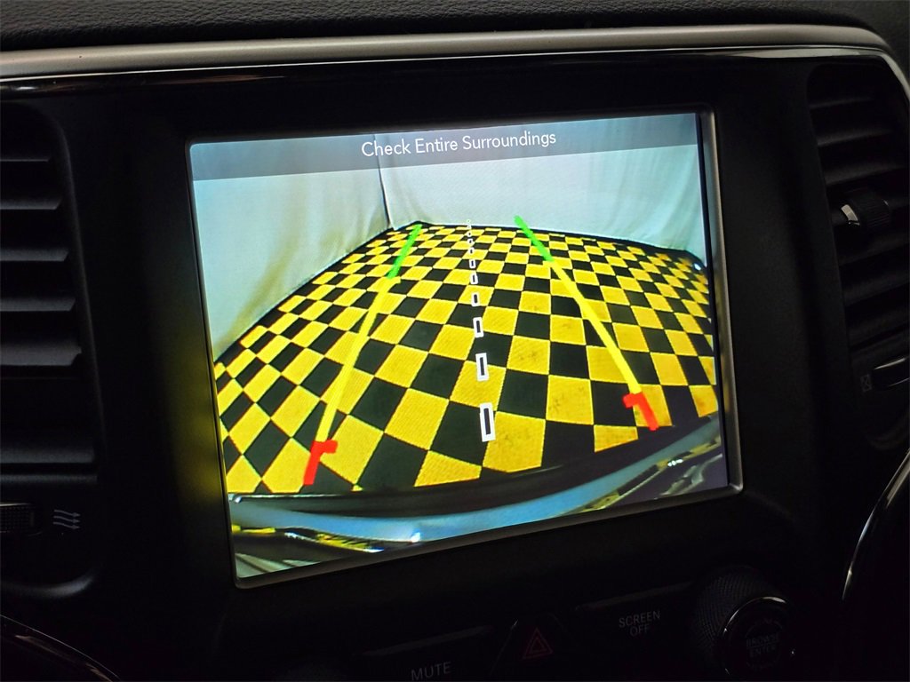 Used 2018 Jeep Grand Cherokee Altitude image 28