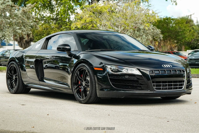 Used 2011 Audi R8 V10 AWD/4WD image 12