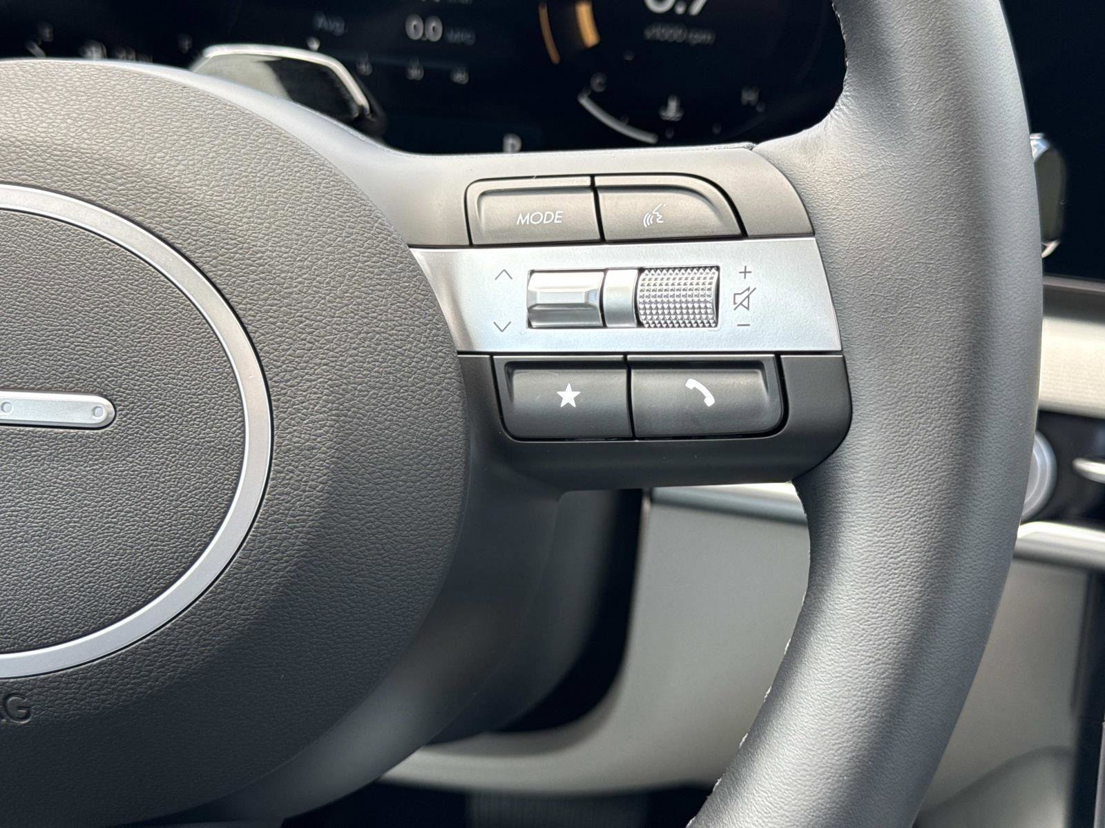 New 2026 Hyundai Tucson SEL AWD/4WD image 6