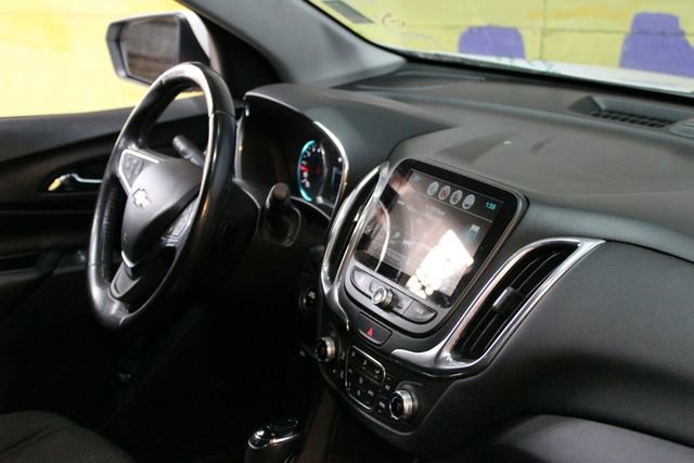 Used 2018 Chevrolet Equinox LT w/ LT True North Edition AWD/4WD image 10