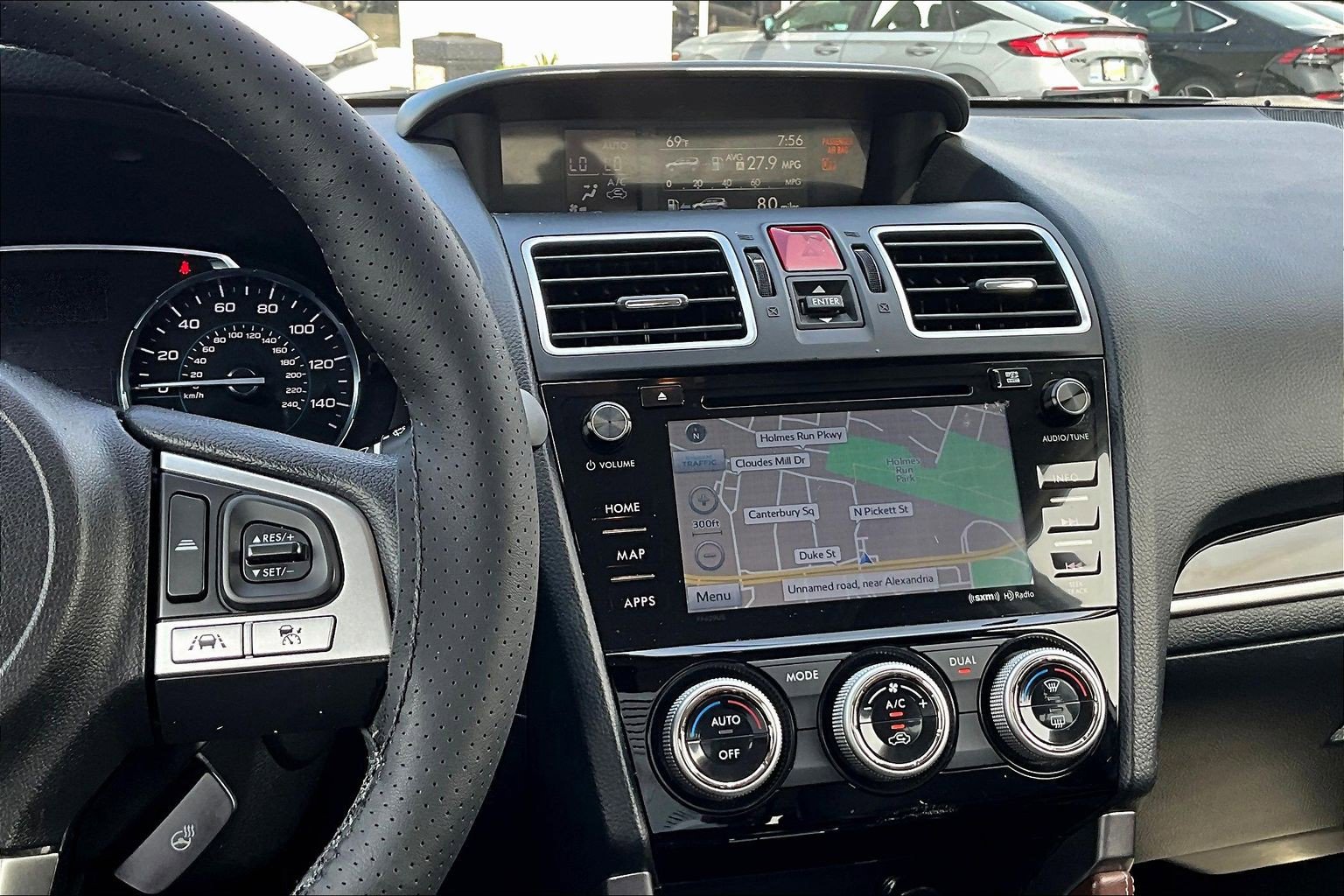 Used 2018 Subaru Forester 2.5i Touring AWD/4WD image 6