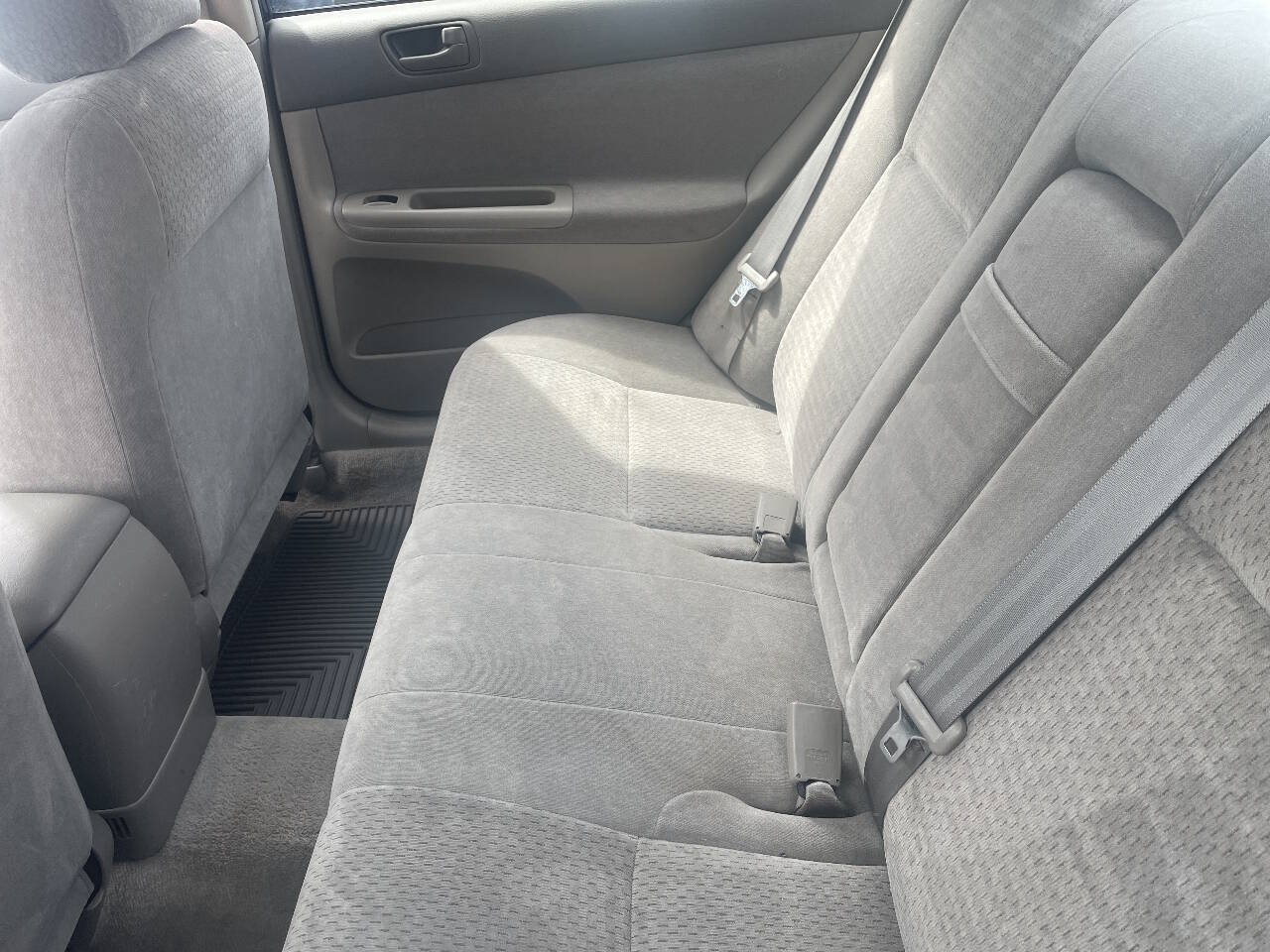 Used 2002 Toyota Camry LE FWD image 7