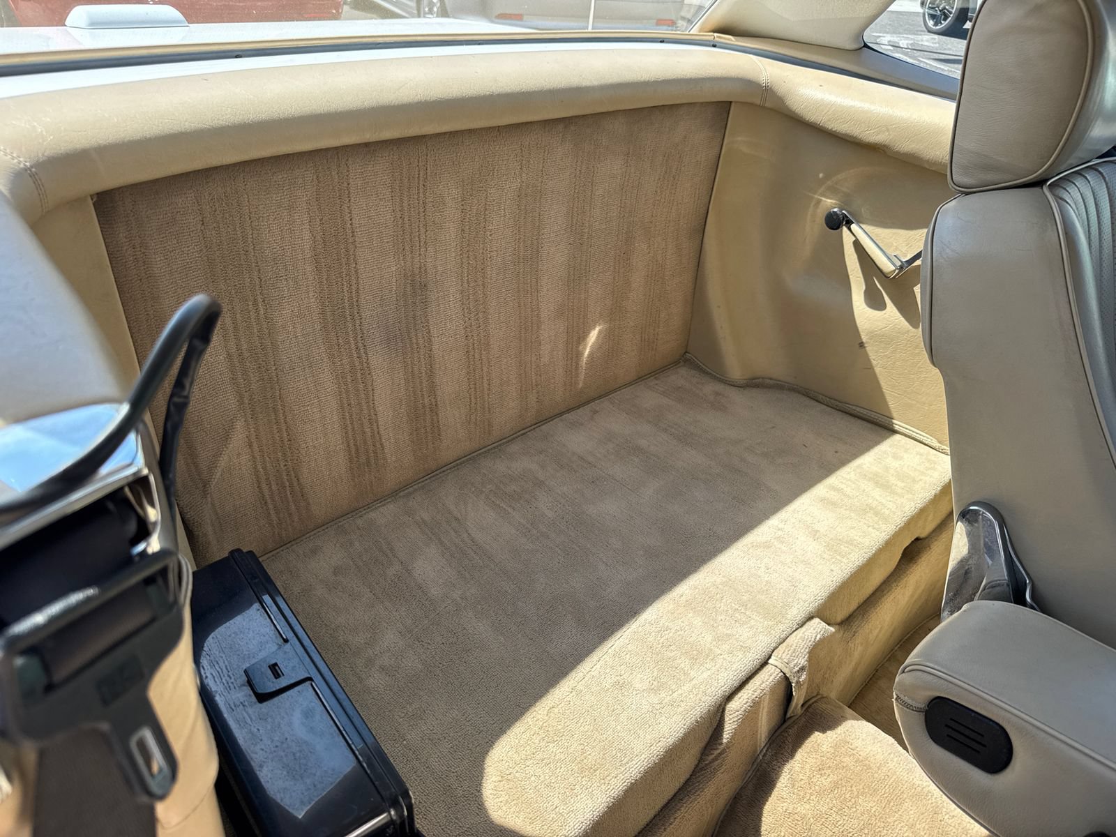 Used 1989 Mercedes-Benz 560 SL image 13